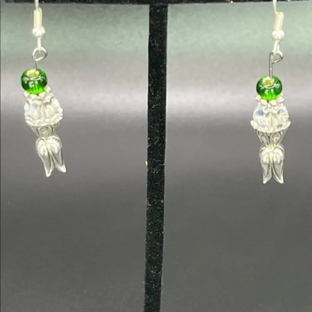 NWOT-Silver-tone TulipInspired Fishhook Earrings w/ Clear Swarovski & Green Bead